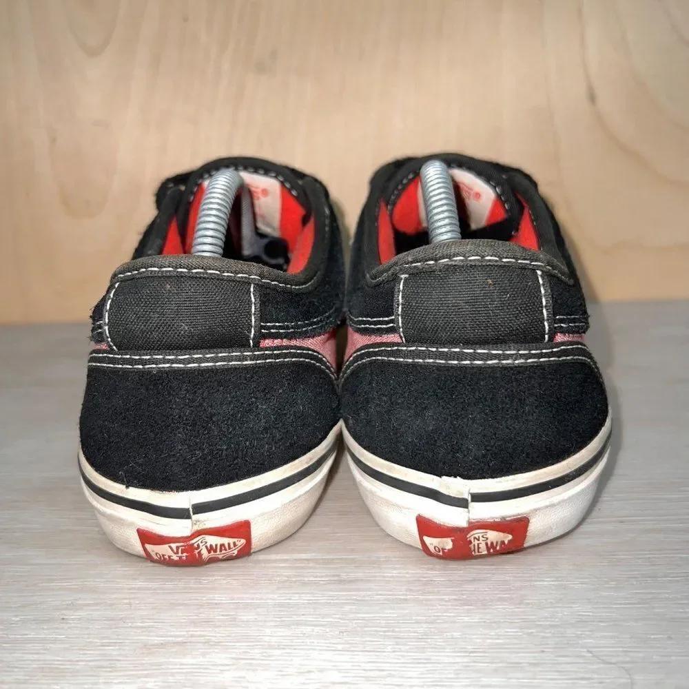Van Era Authentic Black Suede/Red VN-OJLJ61Z Women's 7‎